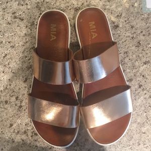 Mia Platform Slip Ons